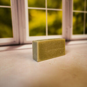 Christmas Tree Candle in Glass Vase - Large Green